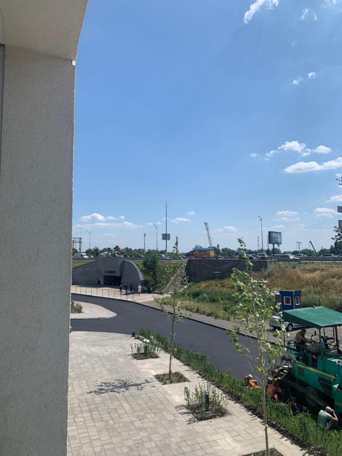 New 3 Rooms Apartment Near The Metro Station Kiev Esterno foto