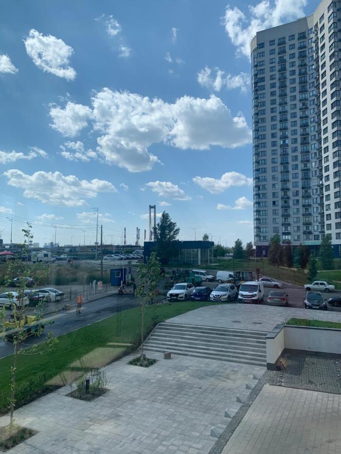 New 3 Rooms Apartment Near The Metro Station Kiev Esterno foto