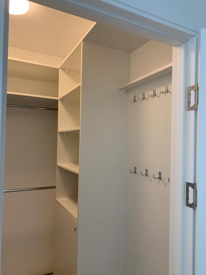 New 3 Rooms Apartment Near The Metro Station Kiev Esterno foto